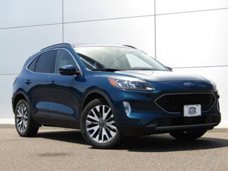 Used 2020 Ford Escape Titanium image 1