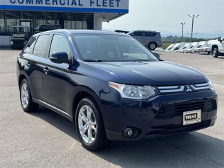 Used 2014 Mitsubishi Outlander SE image 1