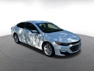 Used 2023 Chevrolet Malibu LT image 1