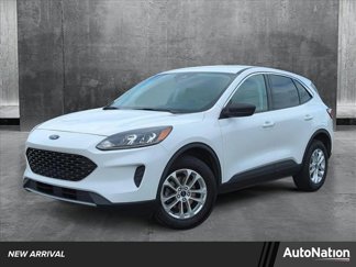 Used 2022 Ford Escape SE image 1