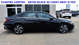 New 2025 Hyundai Elantra Limited image 1