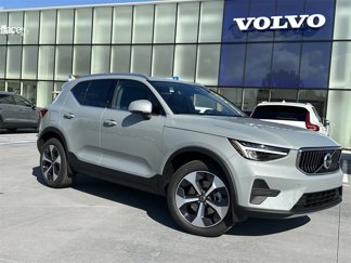 New 2025 Volvo XC40 B5 Core w/ Protection Package Premier image 1