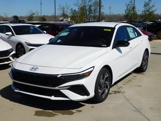 New 2025 Hyundai Elantra Sport image 1