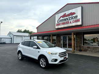 Used 2017 Ford Escape SE w/ Equipment Group 201A image 1