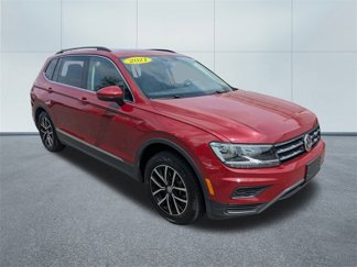 Used 2021 Volkswagen Tiguan SE w/ Panoramic Sunroof Package image 1