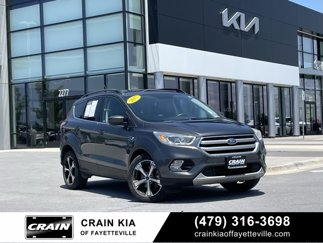 Used 2017 Ford Escape SE w/ SE Leather Comfort Package image 1