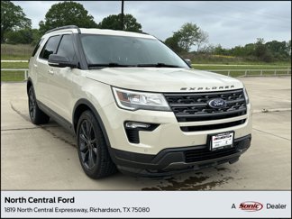 Used 2018 Ford Explorer XLT w/ Equipment Group 202A image 1