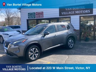 Used 2022 Nissan Rogue SV w/ SV Premium Package image 1
