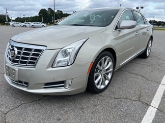 Used 2013 Cadillac XTS Luxury image 1