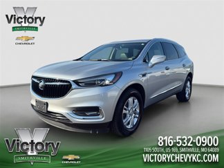 Used 2018 Buick Enclave Essence image 1