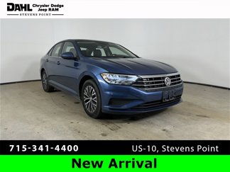 Used 2019 Volkswagen Jetta SE image 1
