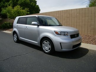 Used 2008 Scion xB image 1