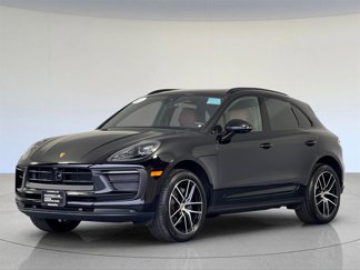 Certified 2025 Porsche Macan image 1