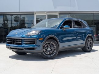 Certified 2024 Porsche Cayenne image 1