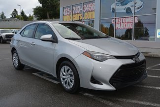 Used 2018 Toyota Corolla LE image 1