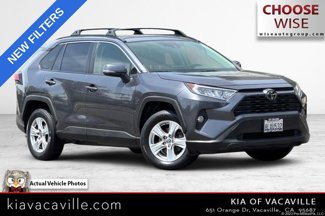 Used 2019 Toyota RAV4 XLE w/ Convenience Package image 1