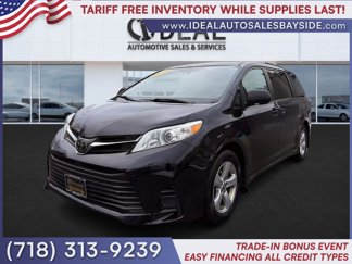 Used 2018 Toyota Sienna LE image 1
