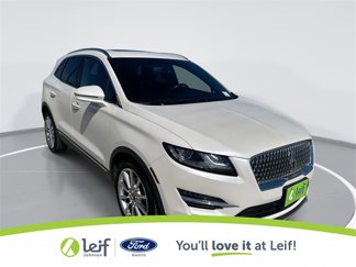 Used 2019 Lincoln MKC Reserve image 1