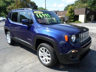 Used 2018 Jeep Renegade Latitude image 1