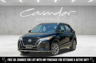Used 2023 Nissan Kicks SV image 1