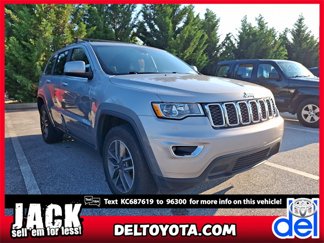 Used 2019 Jeep Grand Cherokee Laredo w/ Laredo X Package image 1