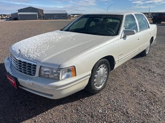 Used 1999 Cadillac De Ville image 1