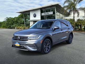 Used 2022 Volkswagen Tiguan SE image 1