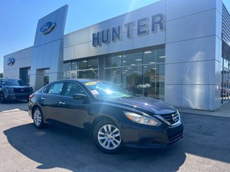 Used 2016 Nissan Altima 2.5 S image 1