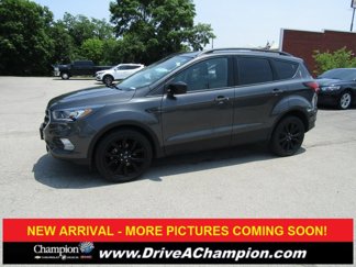 Used 2019 Ford Escape SE image 1