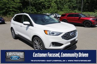 Used 2020 Ford Edge Titanium image 1