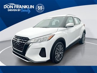 Used 2024 Nissan Kicks SV image 1