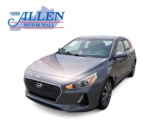 Used 2018 Hyundai Elantra GT image 1
