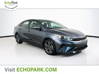Used 2023 Kia Forte LXS image 1