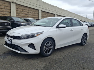 Certified 2022 Kia Forte LXS image 1