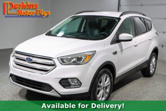 Used 2017 Ford Escape SE w/ Equipment Group 201A image 1
