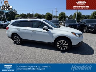 Used 2017 Subaru Outback 2.5i Limited image 1