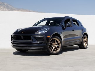 Used 2024 Porsche Macan image 1