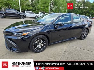 Certified 2022 Toyota Camry SE image 1
