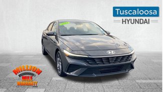 Used 2024 Hyundai Elantra SEL video 1