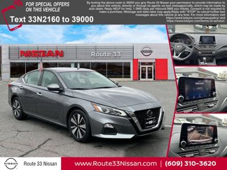 Used 2022 Nissan Altima 2.5 SV image 1