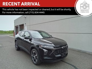 Used 2024 Chevrolet Trax RS w/ Driver Confidence Package image 1