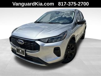 Used 2023 Ford Escape Active w/ Cold Weather Package image 1