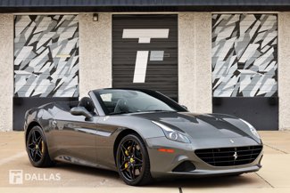 Used 2016 Ferrari California T image 1