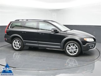 Used 2016 Volvo XC70 T5 Premier w/ Proximity Package image 1