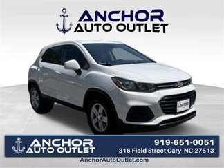 Used 2019 Chevrolet Trax LS image 1