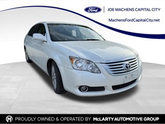 Used 2009 Toyota Avalon XLS image 1