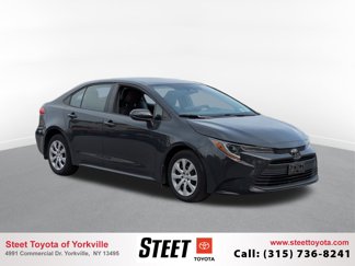 Used 2023 Toyota Corolla LE image 1