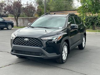 Certified 2022 Toyota Corolla Cross LE image 1