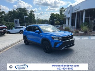 Used 2023 Volkswagen Taos SE image 1
