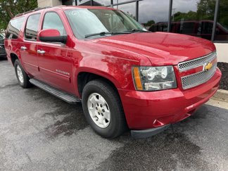 Used 2014 Chevrolet Suburban LT w/ Luxury Package image 1